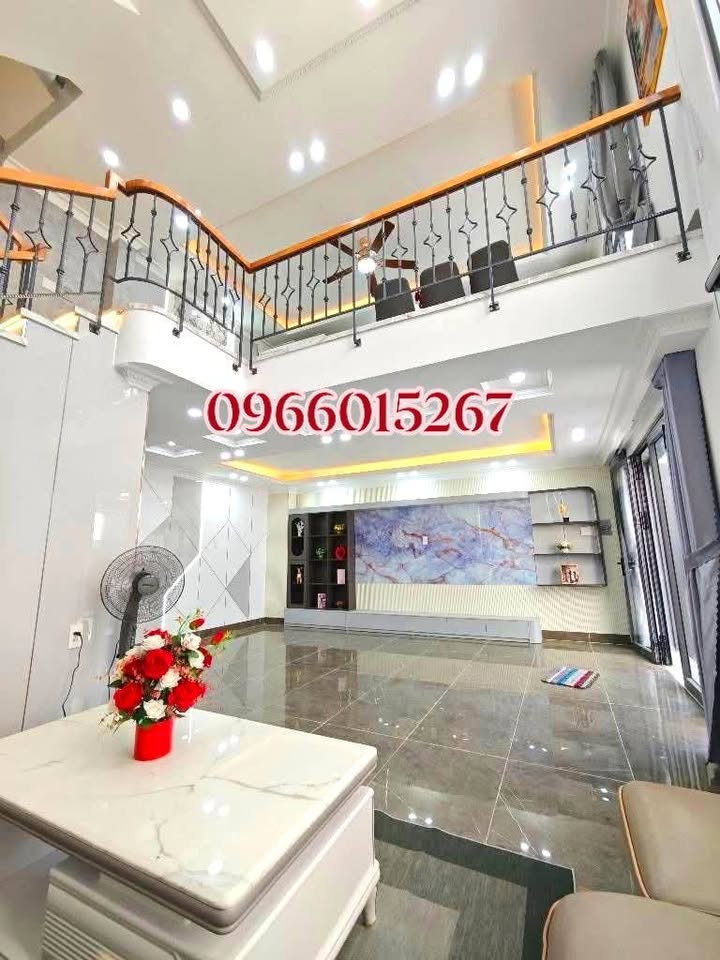 Nhà đẹp Trần Khát Chân 32m² giá 5.8 tỷ - Chính chủ, sẵn sàng vào ở ngay!