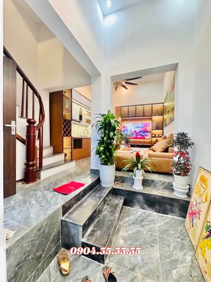 Nhà phố Mạc Thị Bưởi, Quận Hai Bà Trưng, 39m² giá 8 tỷ - Đầu tư sinh lời ngay!