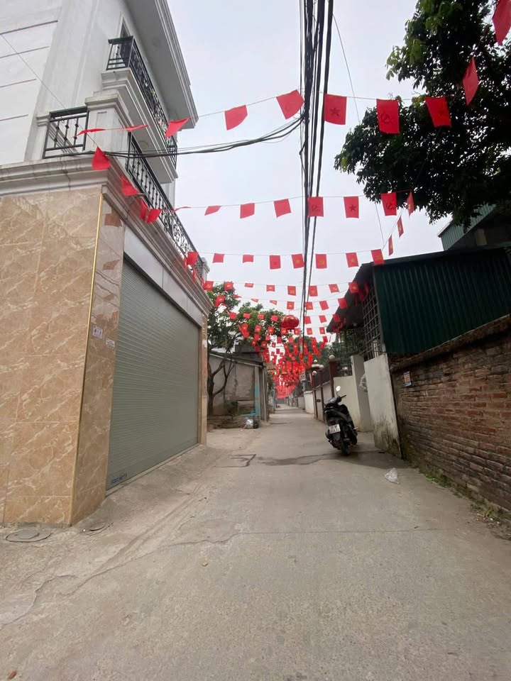 Townhouse Lô Góc 50m² tại Đại Thành giá 5 tỷ - Vị trí đắc địa, ô tô vào nhà!