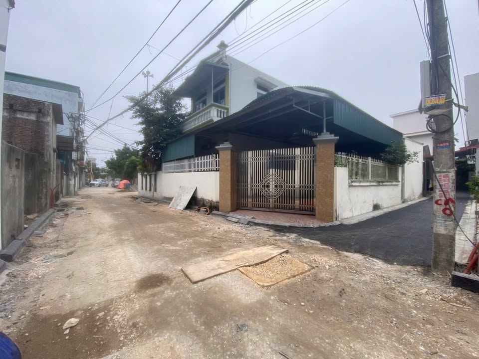 Đất thổ cư Đông Anh 45m² giá 3 tỷ - Sổ đỏ chính chủ, ô tô vào tận đất!