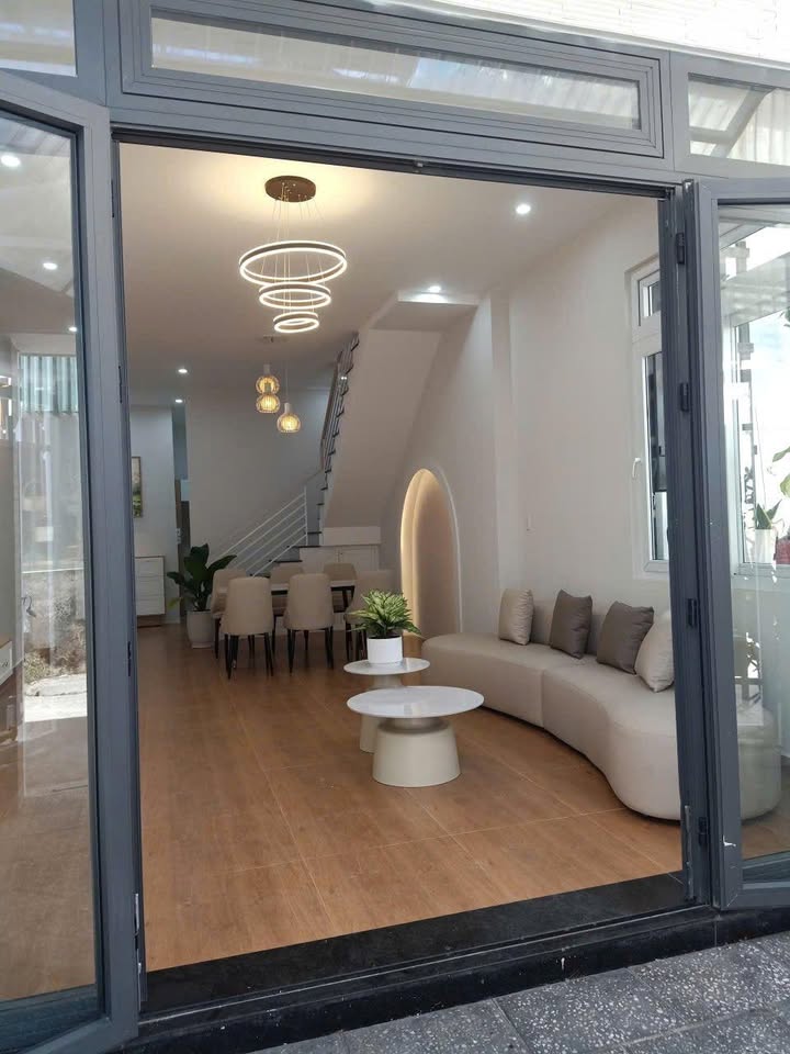 Nhà đẹp Lữ Gia Đà Lạt 60m² giá 2.85 tỷ - Chính chủ bán gấp!