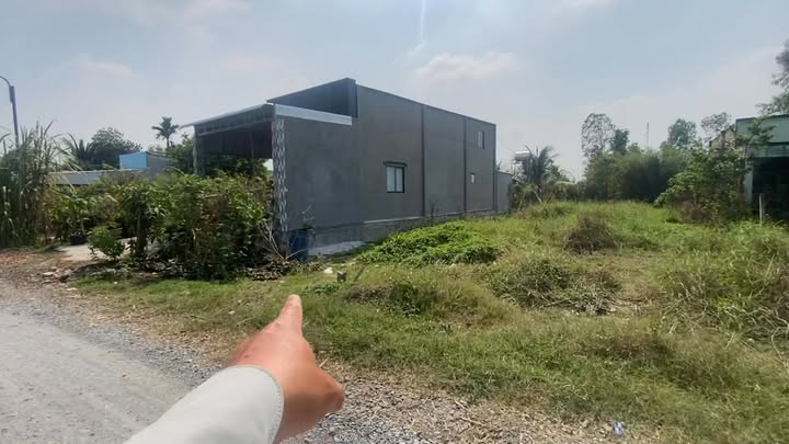 Đất FrontHouse mặt tiền đường Đá Xanh 215m² giá 1.25 tỷ - Cơ hội vàng đầu tư!