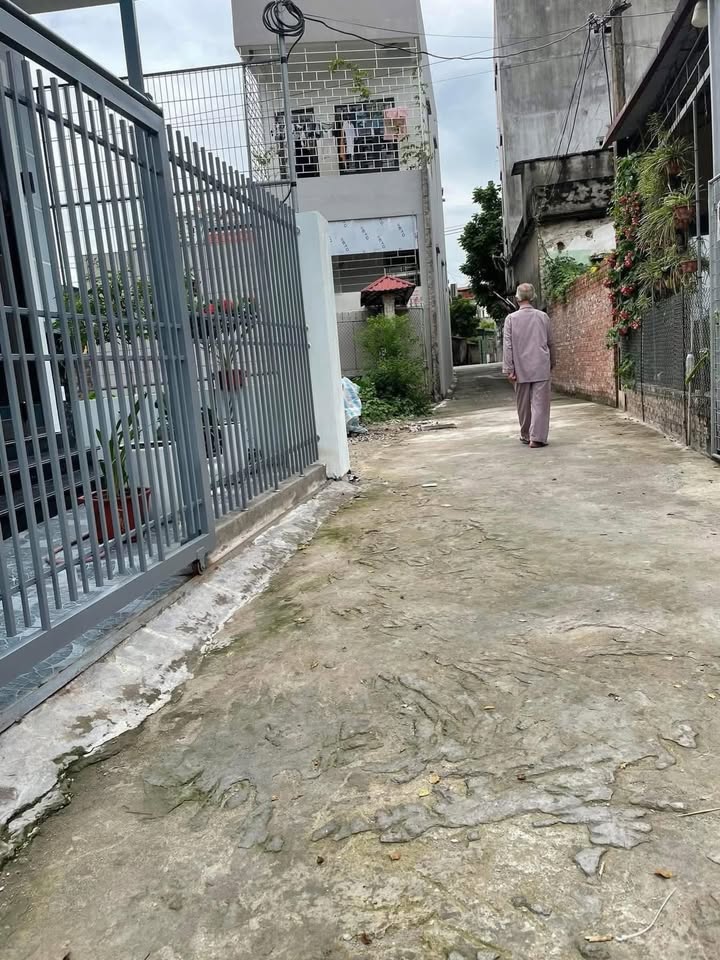 Đất nền góc 2 mặt tiền Nguyễn Trãi, Nam Sách, 74m² chỉ 1.2 tỷ - Đầu tư sinh lời!