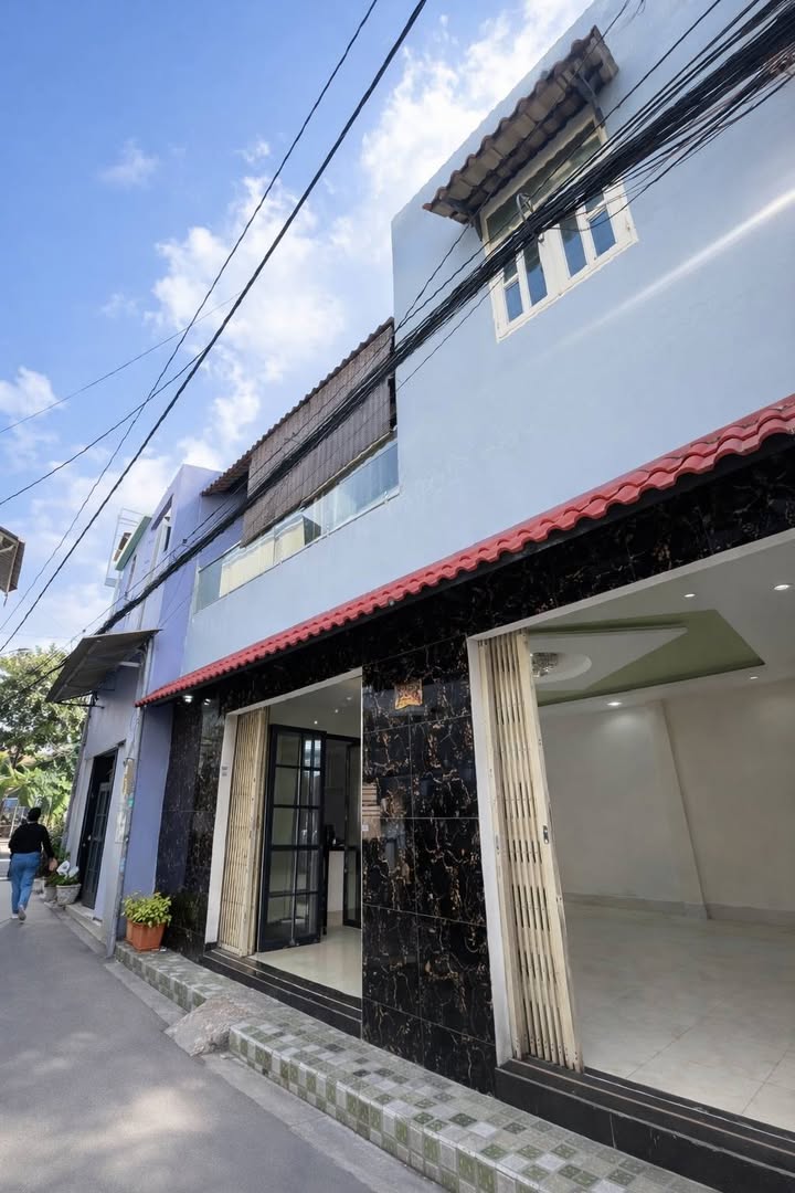 Nhà Bình Trị Đông, Quận Bình Tân 59m² giá 4 tỷ - Hẻm xe hơi, tiện ở và kinh doanh nhỏ!