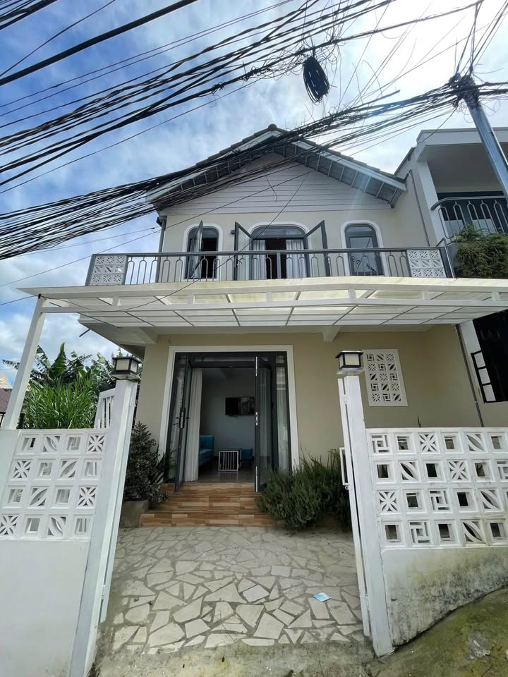 Nhà đẹp Đà Lạt 70m² giá 2.7 tỷ - Sẵn sàng vào ở ngay!