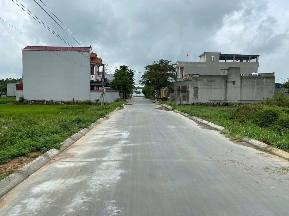 Đất nền 100m² xã Quảng Ngọc, 1.2 tỷ - Cơ hội đầu tư hấp dẫn!