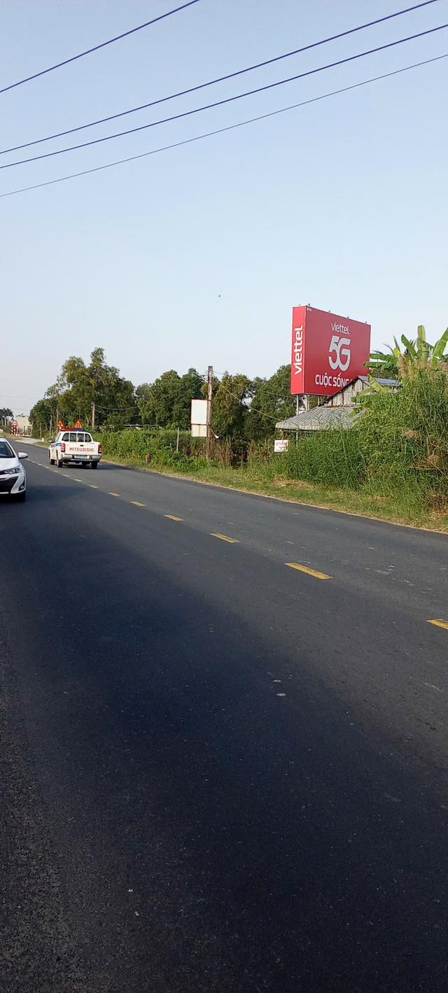 Đất mặt tiền Quản Lộ Phụng Hiệp, Huyện Hồng Dân 4015m² - Kinh doanh thuận lợi!