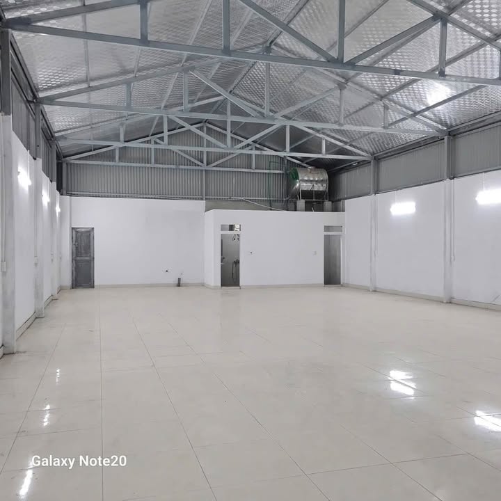 Đất nền 200m² tại Đồng Vân, Quang Minh - Chính chủ bán giá 9 tỷ, Nhà xưởng sẵn!