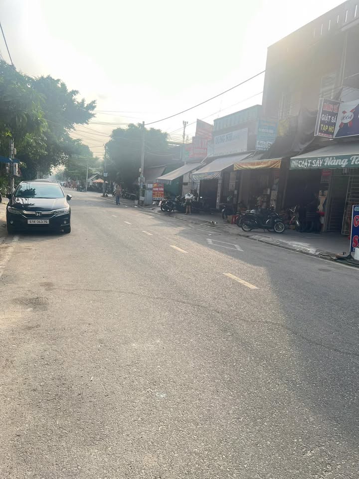 Nhà cấp 4 đường 7, Quận 7, 150m² giá 5 tỷ - Vị trí đắc địa, đầu tư sinh lời!