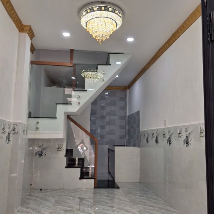 Nhà mới bán hẻm Phú Thuận, Quận 7, 18m² giá 1.2 tỷ - Chính chủ cần bán gấp!