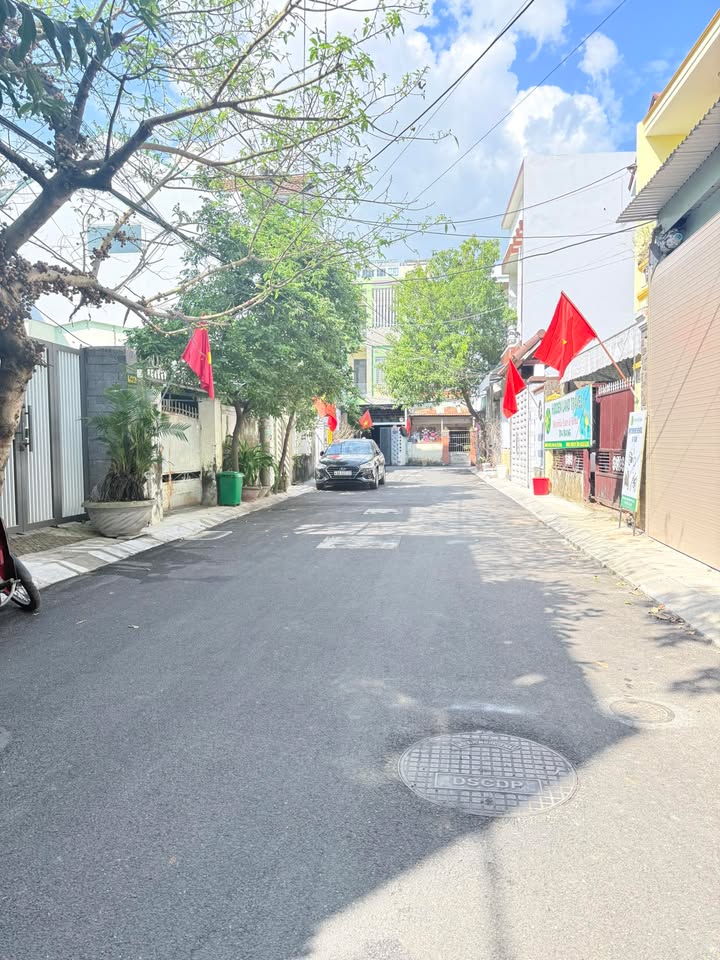 Nhà 3 tầng đường 2 ô tô đậu đỗ - Phước Mỹ, Sơn Trà, 70m² - Giá 8 tỷ hấp dẫn!