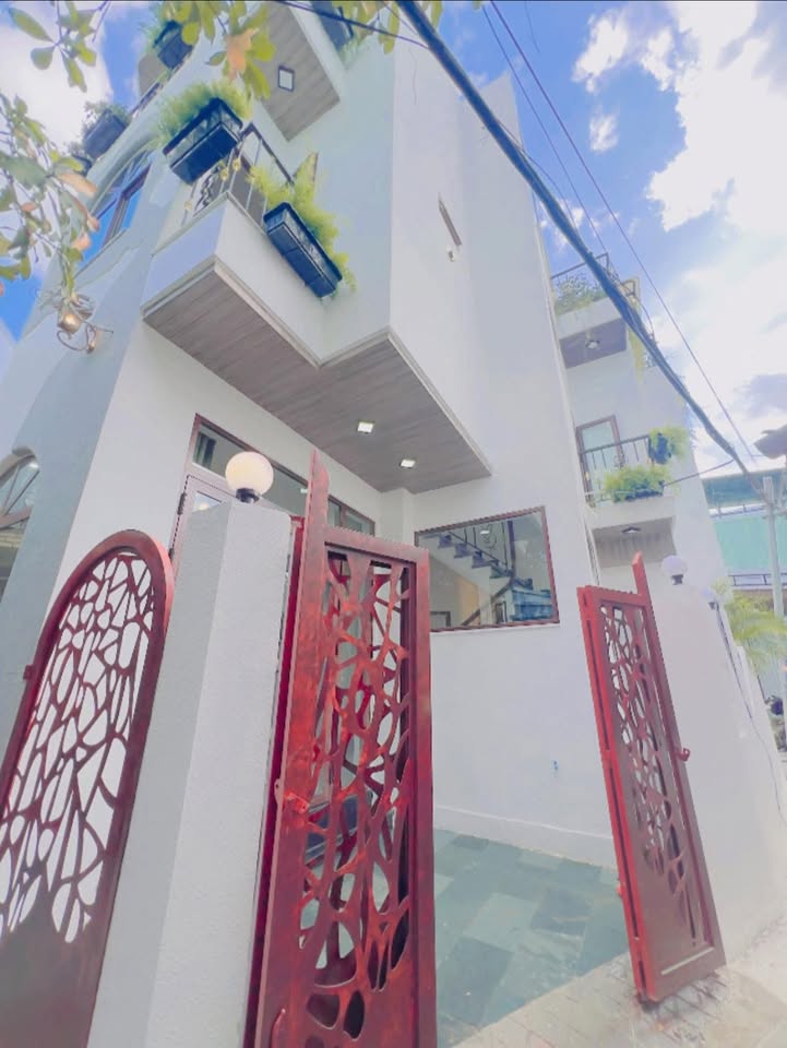 Townhouse Dũng Sỹ Thanh Khê Đà Nẵng 59m² giá 5.35 tỷ - Căn góc chính chủ, gần biển!