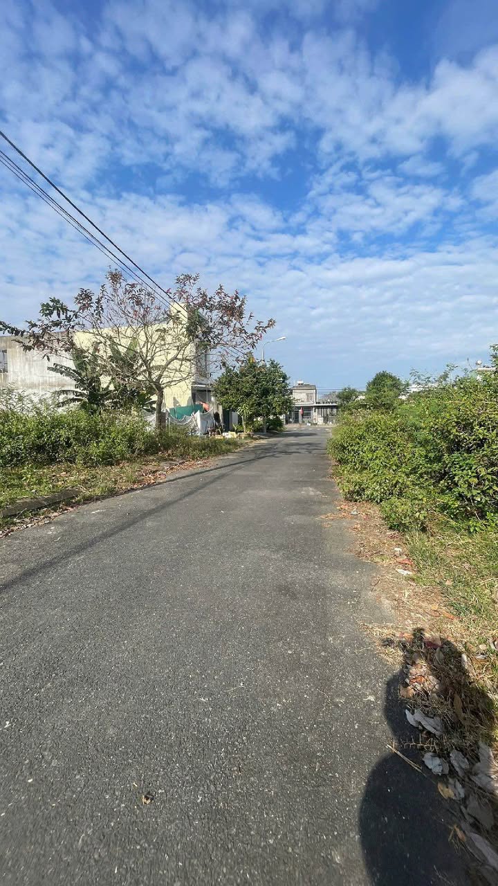 Đất nền Hòa Liên 100m² giá 3.25 tỷ - Cơ hội đầu tư hấp dẫn!