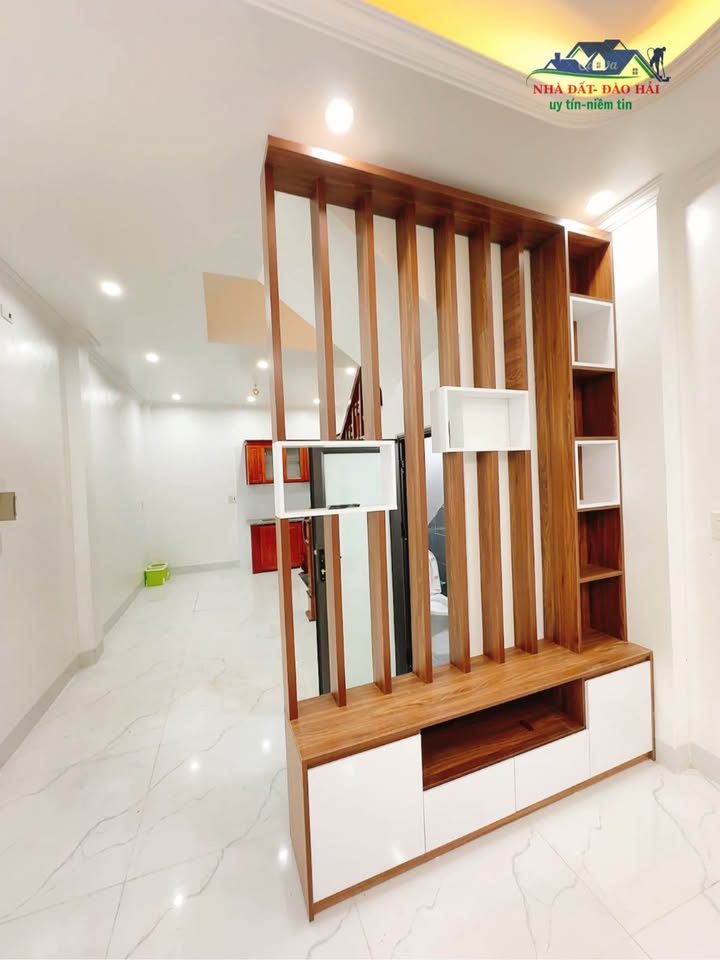 Nhà 3 tầng Trần Lãm - Giá chỉ 2 tỷ, sẵn sàng vào ở ngay!