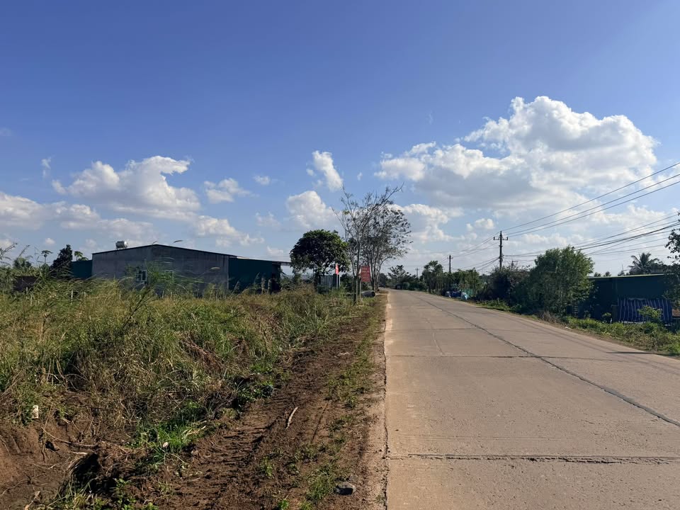 FrontHouse Đường Quang Trung Nối Dài 209m² giá 600 triệu - Cơ hội đầu tư hấp dẫn!