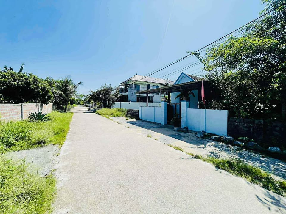 Nhà cấp 4 mặt tiền đường Trần Nguyên Đán, 80m², giá 630 triệu - Vào ở ngay!