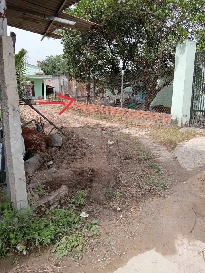 Đất nền 3 mặt tiền Tân Bình, Dĩ An 167m² giá 3.2 tỷ - Cơ hội đầu tư tiềm năng!