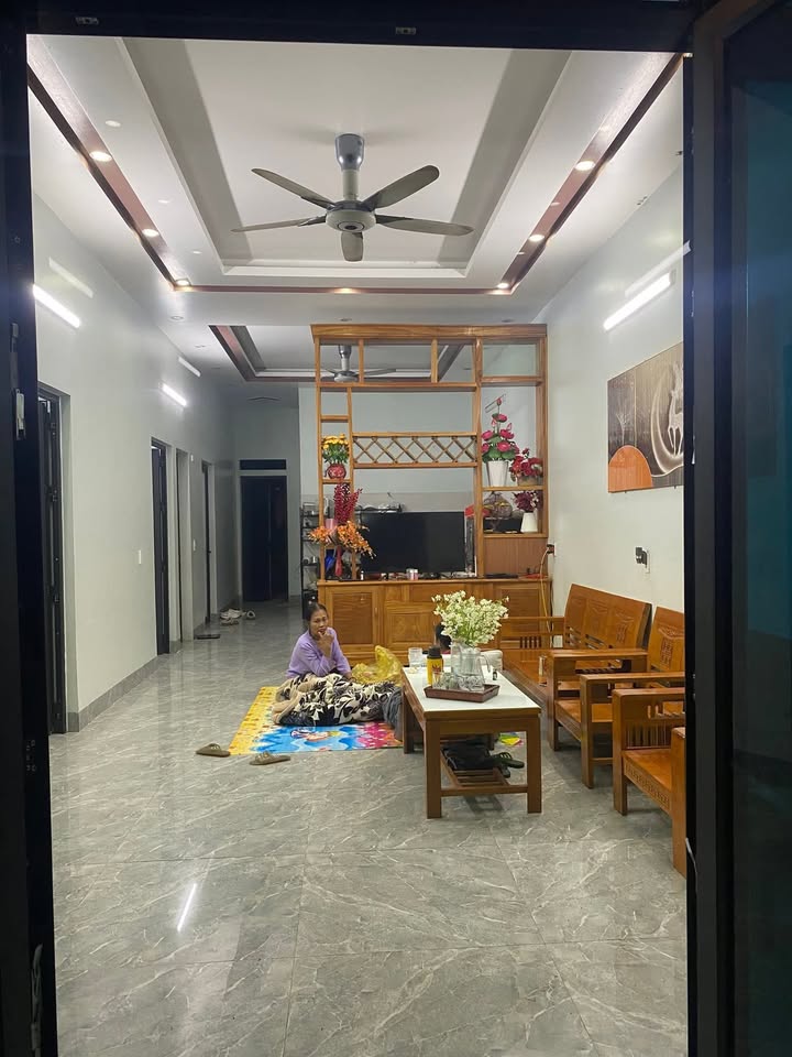 Nhà đẹp thôn Bản Tuỳ, Ngọc Hà 240m² giá 1 tỷ - Chính chủ bán gấp!