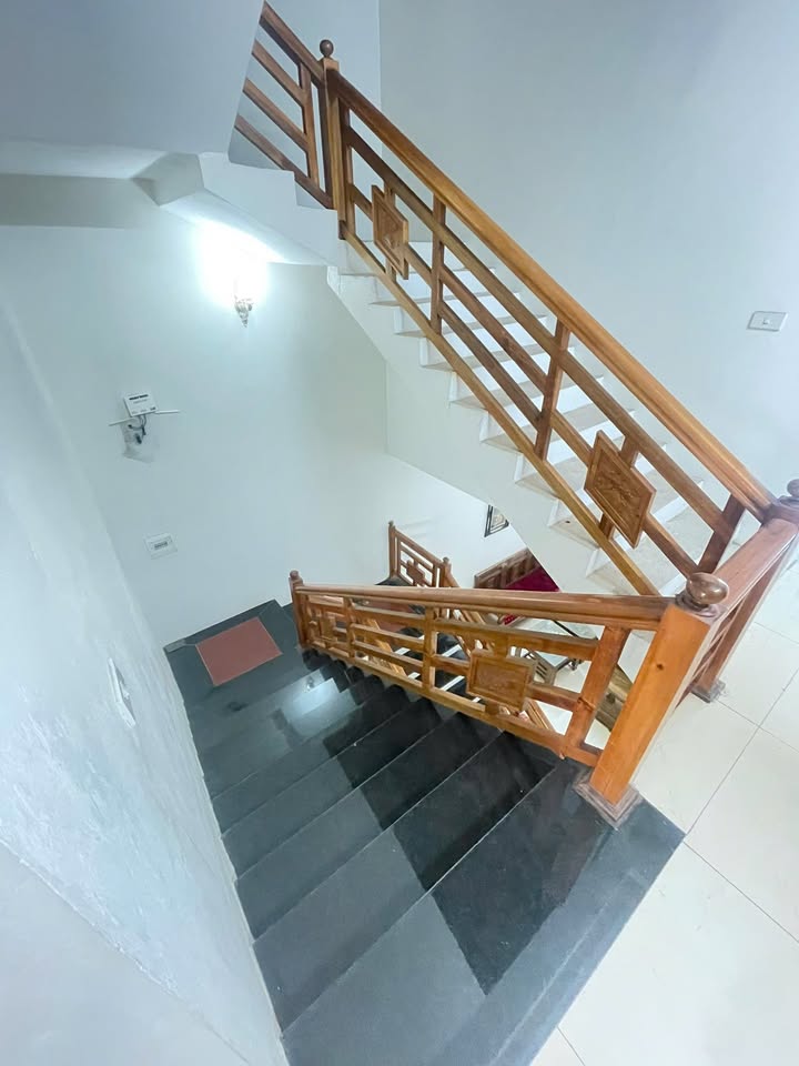 Nhà 2 Tầng Xóm Chùa Định Trung 153m² giá 3 tỷ - Sẵn sàng vào ở ngay!