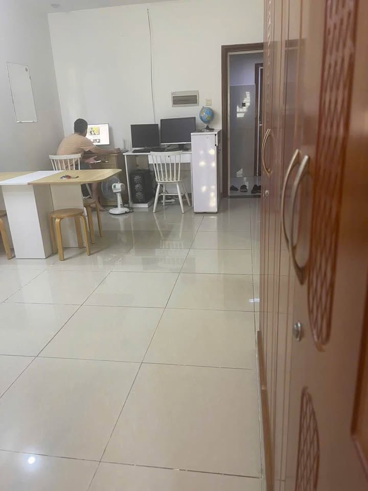 Căn hộ 2 phòng ngủ Đức Khải Quận 7 67m² giá 3.6 tỷ - Sổ hồng sẵn, nội thất đầy đủ!