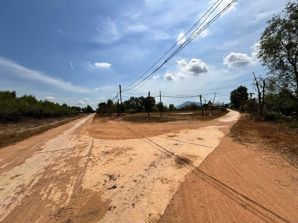 Đất nền Ninh Xuân 2373m² giá 3.7 tỷ - Lô góc 2 mặt tiền siêu đẹp!