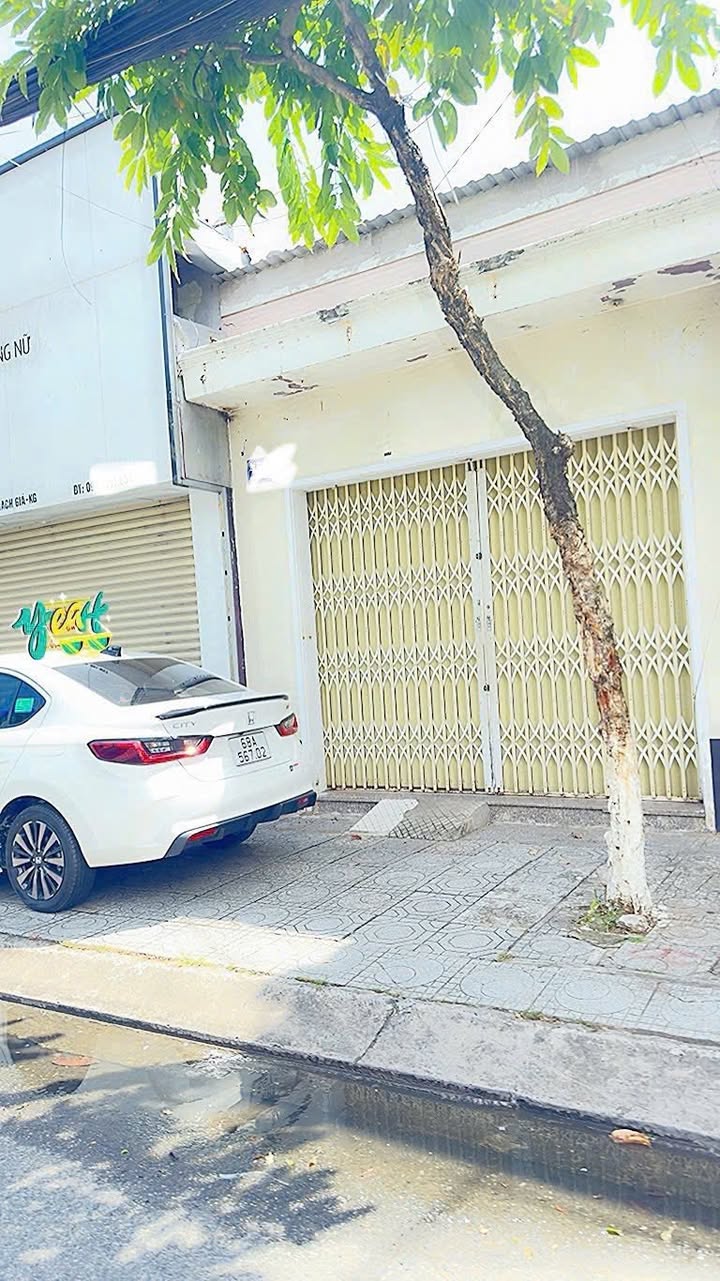 Nhà mặt tiền đường Nguyễn Trung Trực, Tân Châu, 180m², giá 7 tỷ - Vị trí kinh doanh đắc địa!