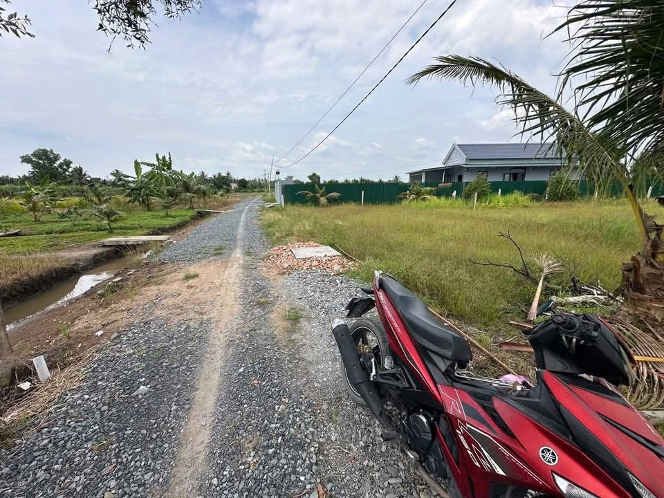 Đất nền 500m² tại Bình Đức, Bến Lức, Long An giá 1.2 tỷ - Xây dựng ngay!