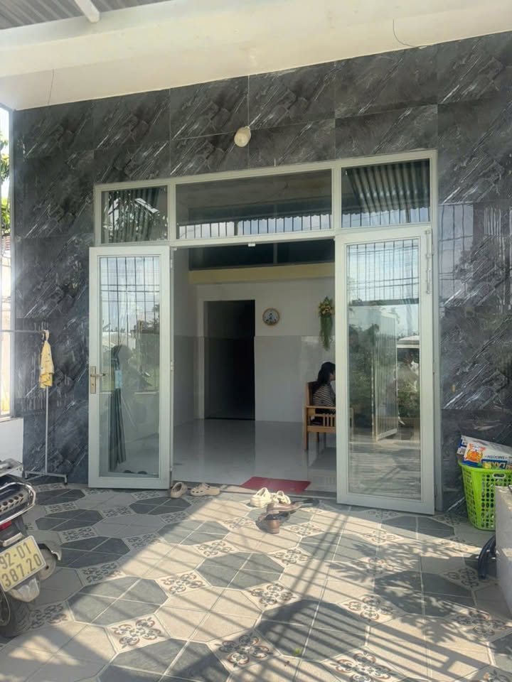 Nhà phố kiệt 16 Hà Đông 100m² giá 1.99 tỷ - Nhà mới, kiên cố, sẵn sàng vào ở!