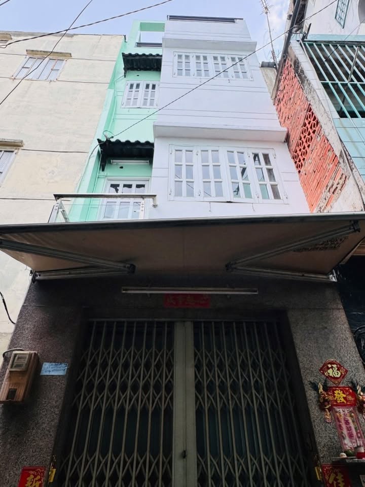 Nhà 4 Tầng Hẻm Ba Gác 3M Đường Trần Quý, Quận 11, 26m² - Giá Hiếm 5.3 Tỷ!
