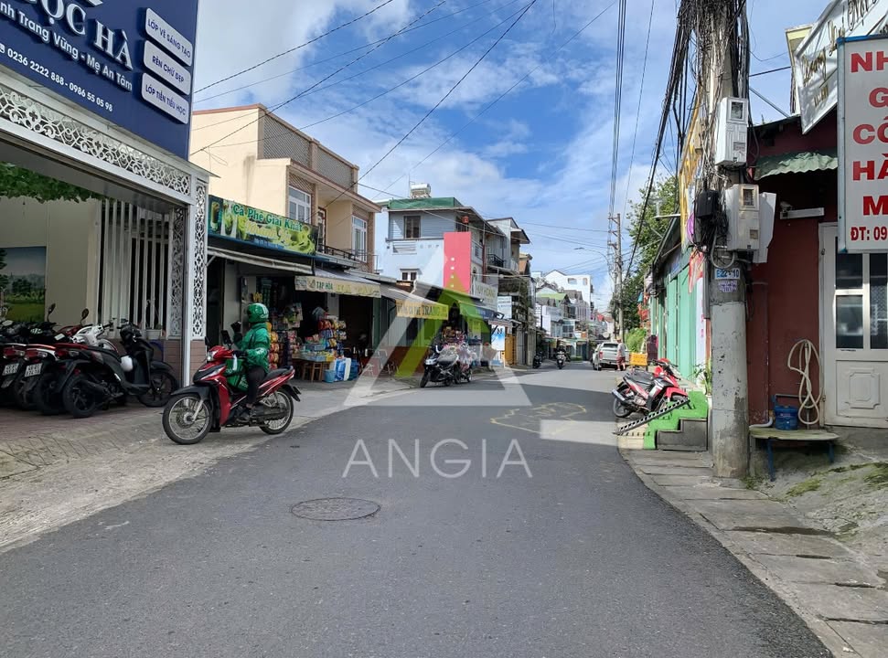 Đất Mặt Tiền An Dương Vương, Đà Lạt 97m² giá 9.9 tỷ - Sẵn sàng đầu tư!