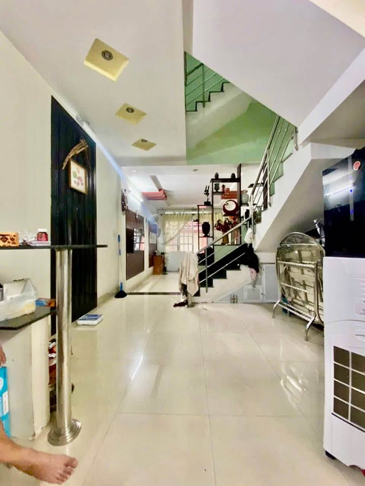 Nhà mặt tiền đường Chương Dương, P. Nguyễn Văn Cừ, 56m², chỉ 5 tỷ - Đầu tư sinh lời!