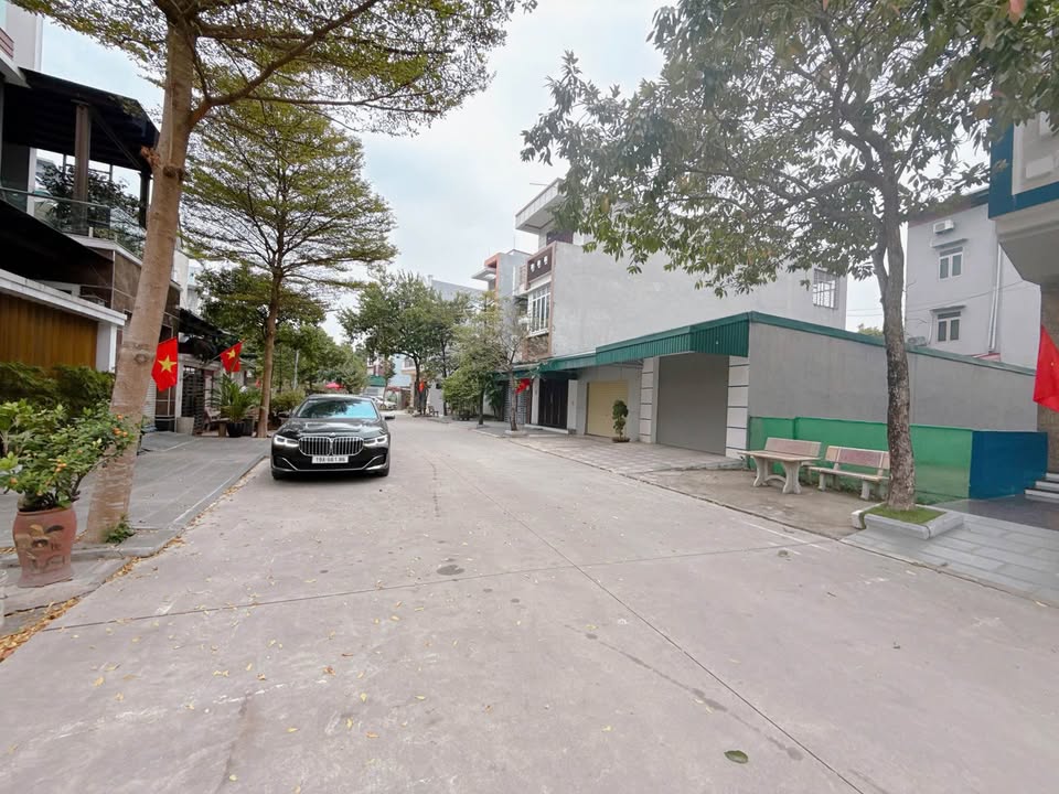 Đất nền khu Đè Then - Cửa Đình 95m² giá 4.8 tỷ - Dân trí cao, an ninh tốt!