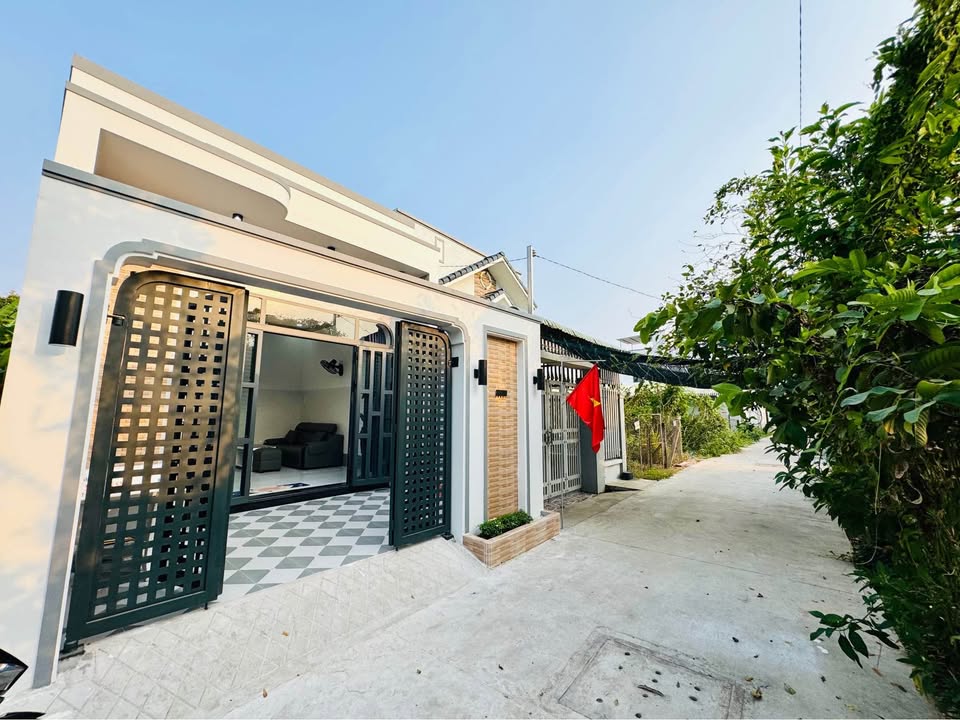 Nhà cấp 4 Phường 9 Mỹ Tho 102m² giá 1.78 tỷ - Chỉ 150m đến đường Dân Thuận!