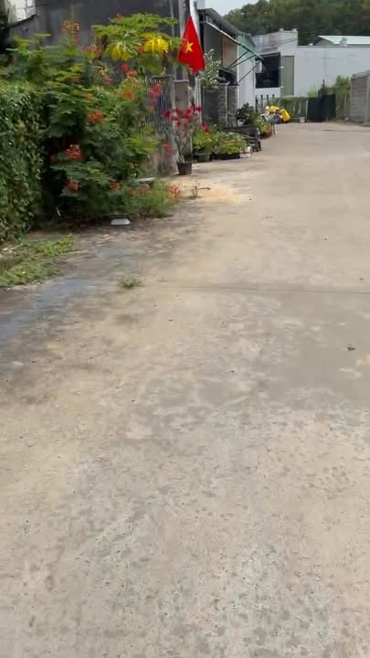 Đất nền 174m² tại Long Hải giá 1.5 tỷ - Sổ đỏ chính chủ, xây dựng ngay!