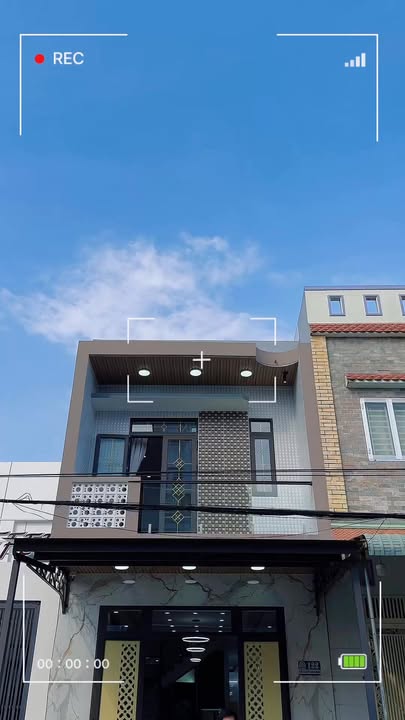 Nhà 1 trệt 1 lầu KDC Thới Nhật 2, Cần Thơ 90m² giá 5.79 tỷ - Vừa ở vừa kinh doanh!