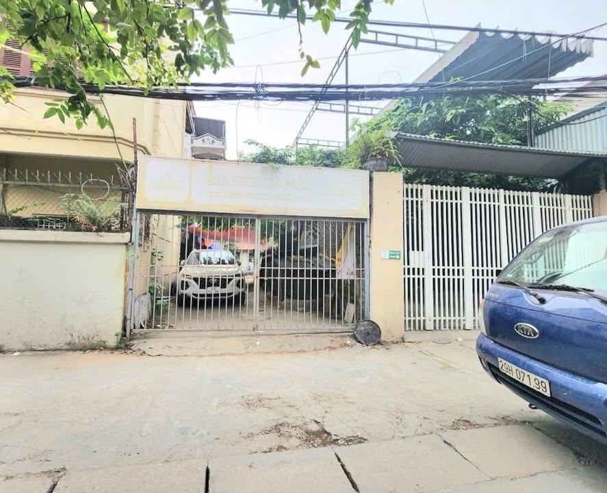 FrontHouse Đường Đội Cấn 110m² giá 32 tỷ - Ô tô vào nhà, sổ nở hậu!