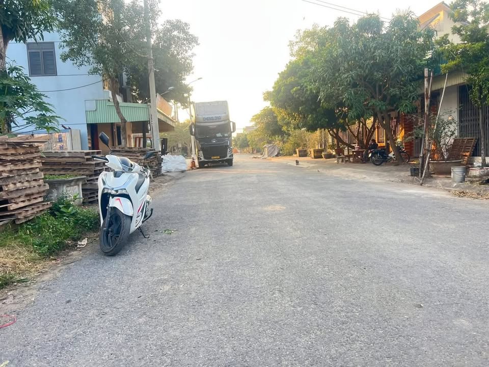 Đất nền kinh doanh xã Vũ Vân - 100m² giá tốt, cơ hội đầu tư không thể bỏ lỡ!