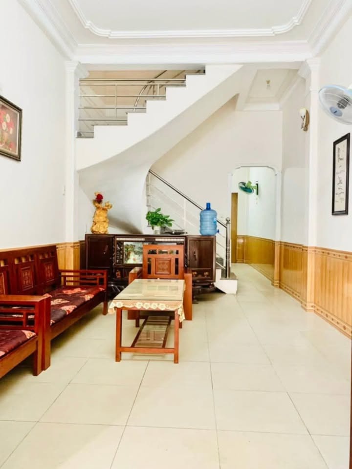 Nhà nguyên căn cho thuê tại Trần Phú, Huế 3PN giá 7.5 triệu - Khu dân cư an ninh, yên tĩnh!