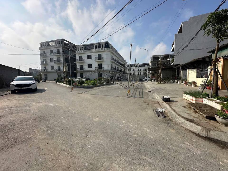 Lô đất phố Thành Yên, Quảng Phú 80m² giá 2 tỷ - Cơ hội đầu tư hấp dẫn!