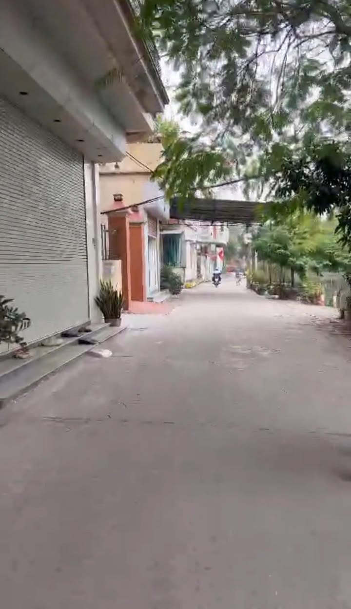 Đất 2 mặt đường Làng nghề Vạn Điểm, Thường Tín, 83m² giá 3.4 tỷ - Đầu tư sinh lời!