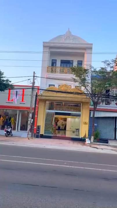 Biệt thự Tân Cổ Điển tại Quốc lộ 14, 126m² - Thiết kế hiện đại, không gian thoáng đãng!