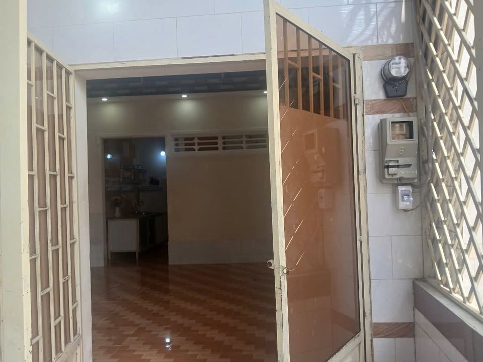Nhà cho thuê nguyên căn Phường Châu Phú B, 40m² giá 2.5 triệu - Không gian sống lý tưởng!