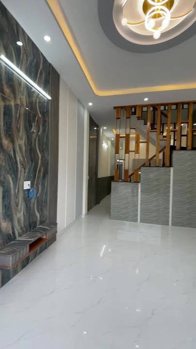 Nhà 2 Tầng Mặt Tiền Đường Nội Bộ Tây Sơn, 62.4m² giá 3.7 tỷ - Thiết kế tiện nghi cho gia đình!