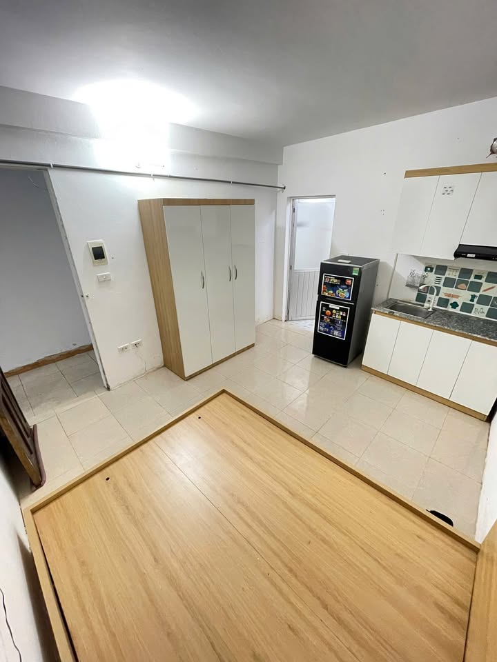 Phòng cho thuê tại 102 ngõ 68 Cầu Giấy 20m² giá 3.4 triệu - Không chung chủ, giờ giấc tự do!