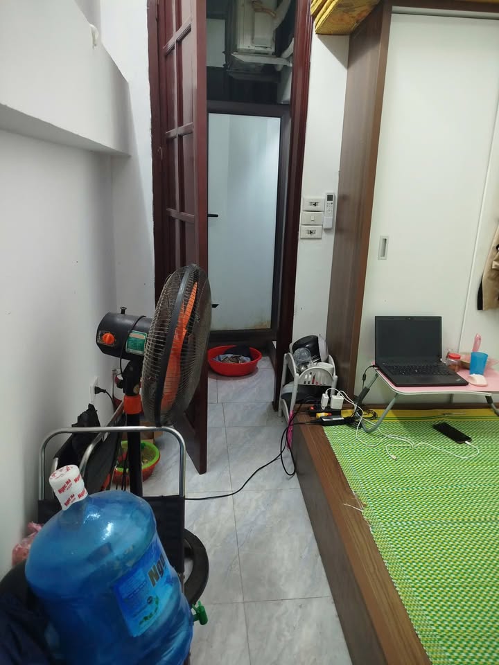 Phòng cho thuê tại Cầu Giấy, 20m² giá 3 triệu - Full nội thất tiện nghi!