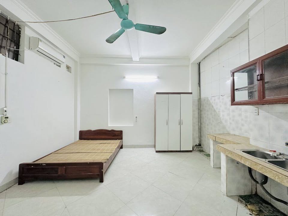 Phòng trọ Đỗ Đức Dục, Mễ Trì 3.5 triệu - Sẵn sàng vào ở ngay!