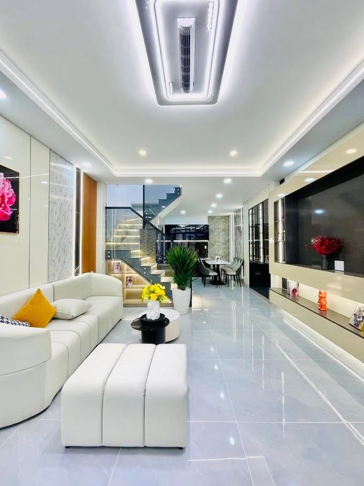 Nhà phố Tân Sơn, Tân Bình 44m² giá 4.96 tỷ - Vào ở ngay!