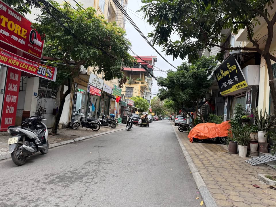 Đất kinh doanh mặt tiền Trâu Quỳ 70m² giá thỏa thuận - Cơ hội vàng cho nhà đầu tư!