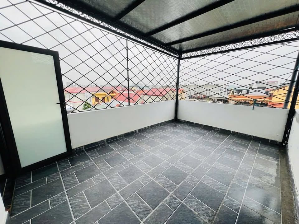 Nhà Bạch Mai 6 tầng 60m² giá 1.x tỷ - Đầu tư sinh lời ngay lập tức!