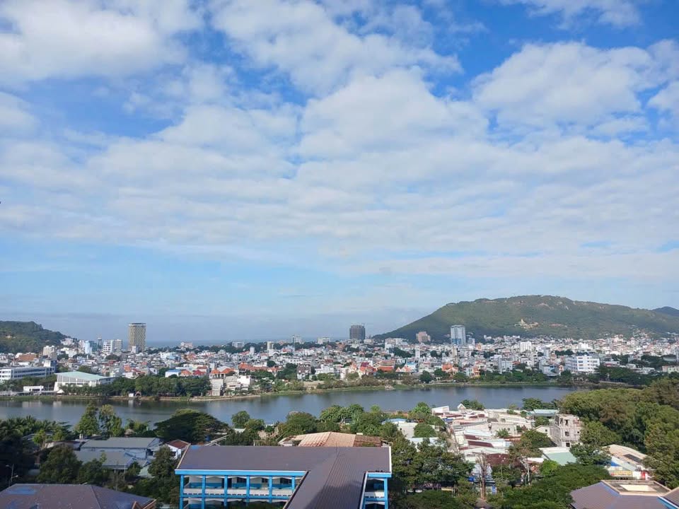 Căn hộ 3PN Hồ Quý Ly 85m² giá 1.79 tỷ - View đẹp, ở ngay!